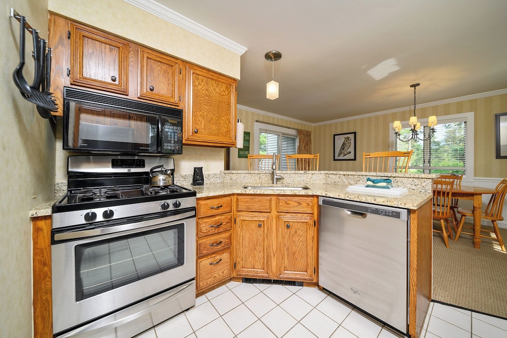 Townhome, 3 Bedrooms, Mountain View