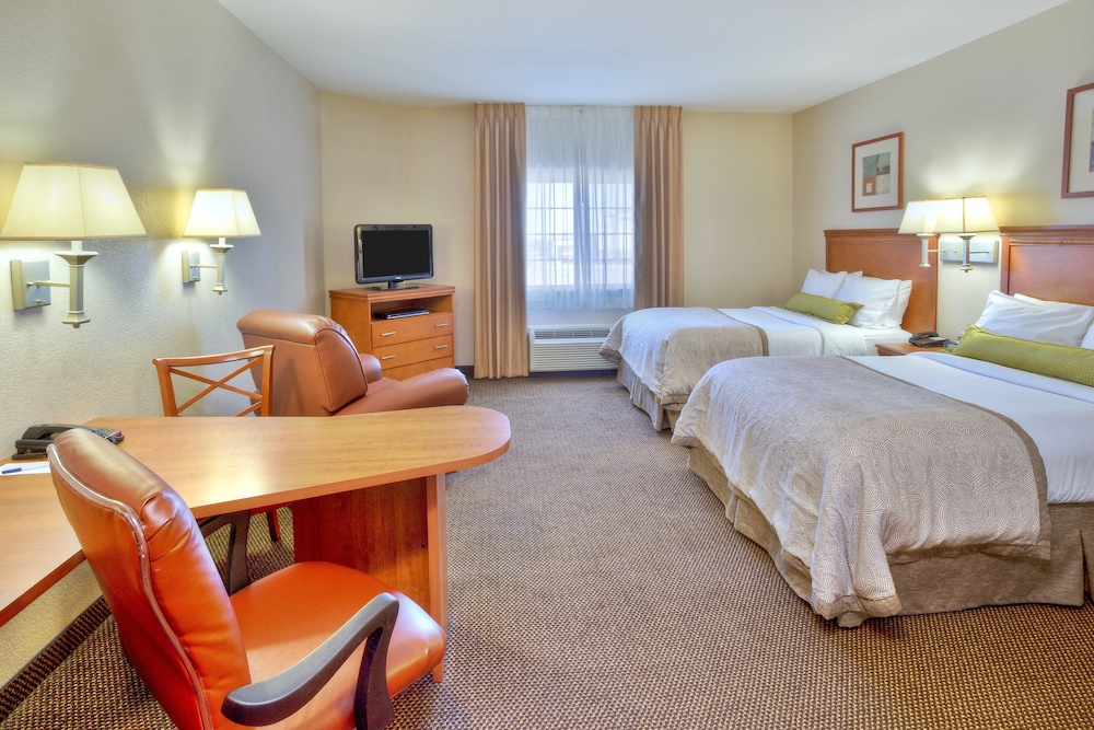 Studio Suite, 2 Double Beds, Accessible (Communications, Accessible Tub)