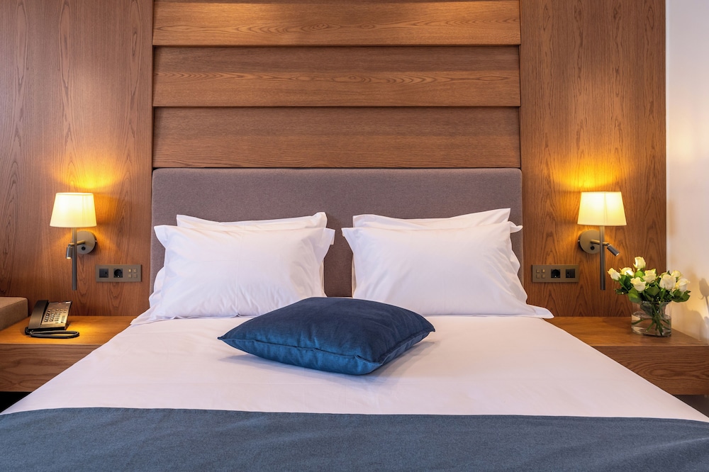 Luxury family room open plan SEA Front