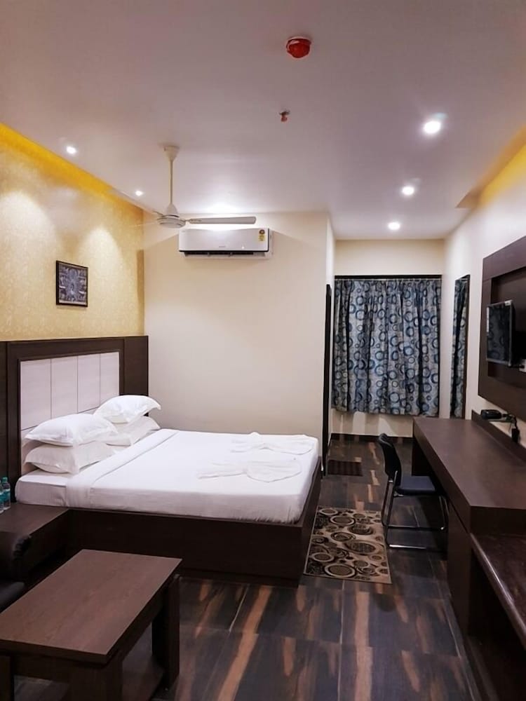 Executive Room photo 1