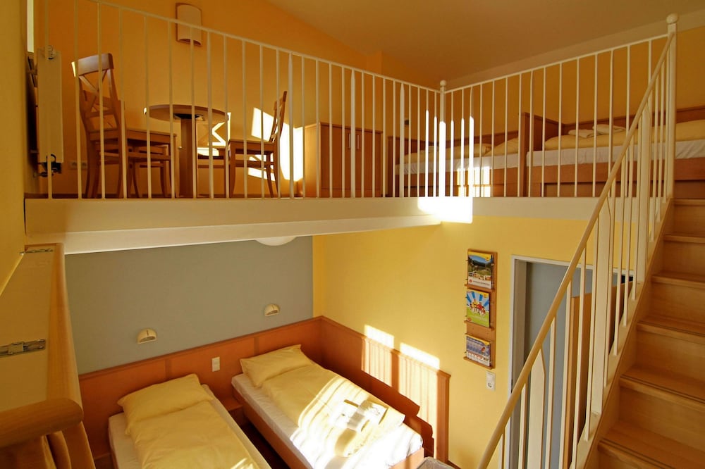 Comfort Quadruple Room - Photo 8
