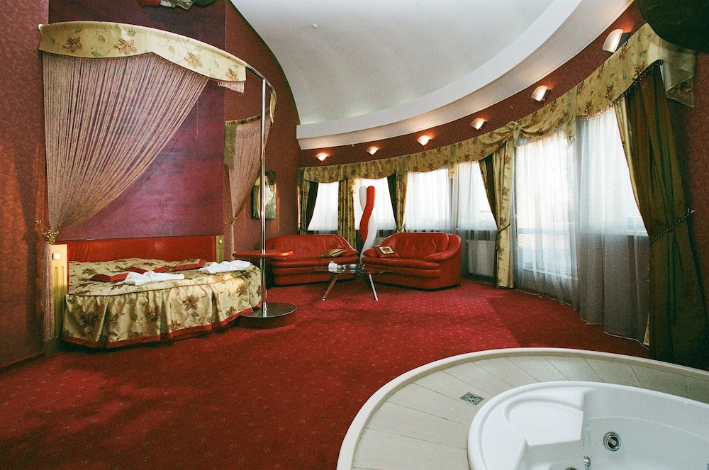 Honeymoon Double Room photo 2