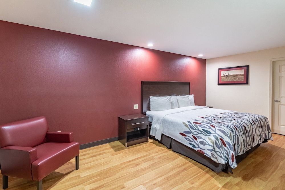 Superior Room, 1 King Bed, Non Smoking photo 2
