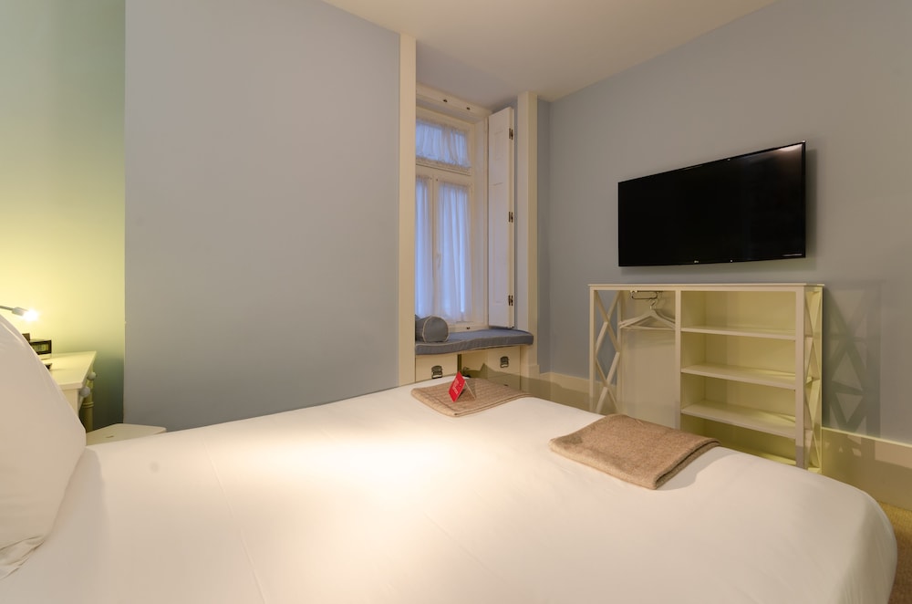 Classic Double or Twin Room - Photo 2