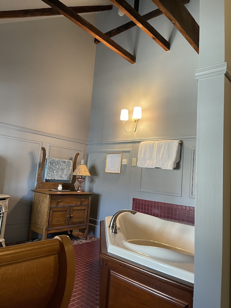 Friendship Suite photo 3