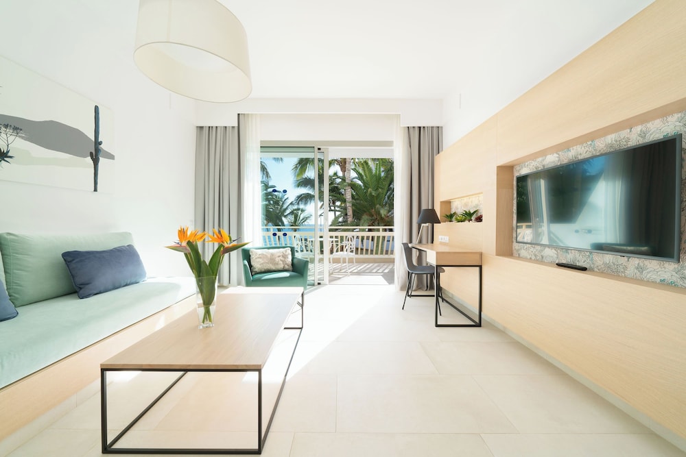 Suite con vista al mar (2 adultos)