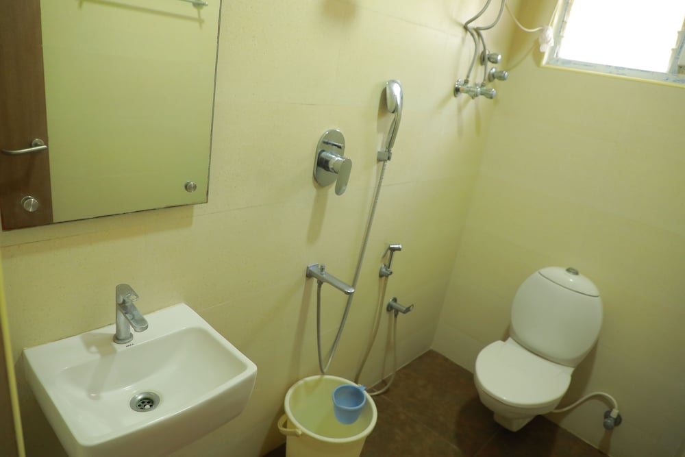 Deluxe Room, 1 Double Bed, Non Smoking photo 3