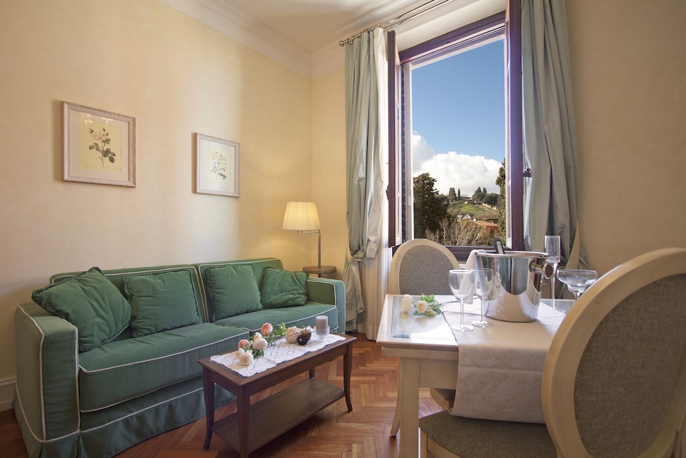Family Apartment, 1 Bedroom, Garden View