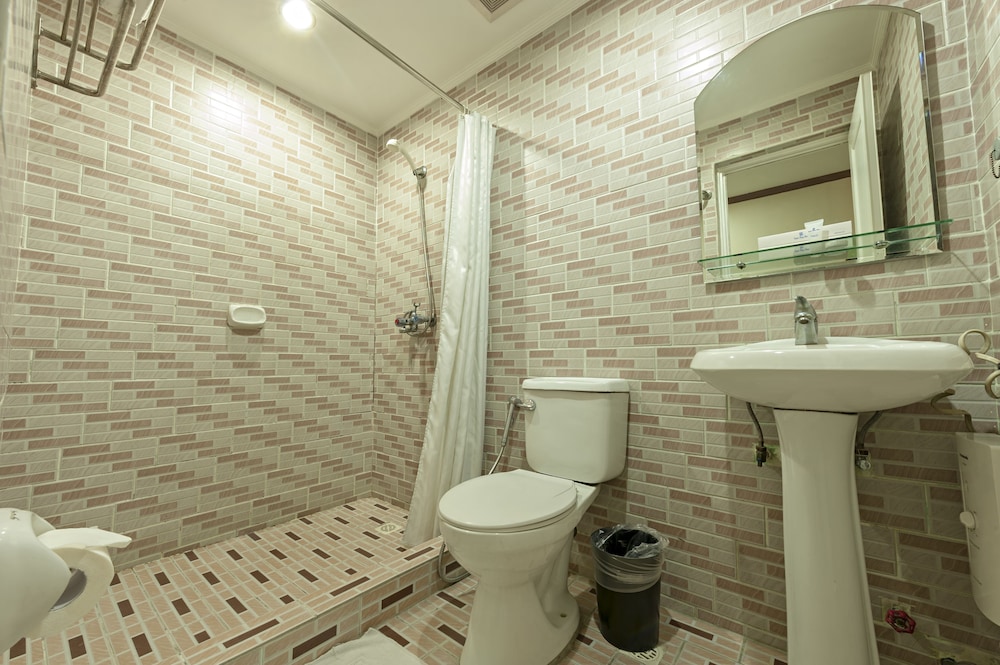 Deluxe Twin Room photo 3