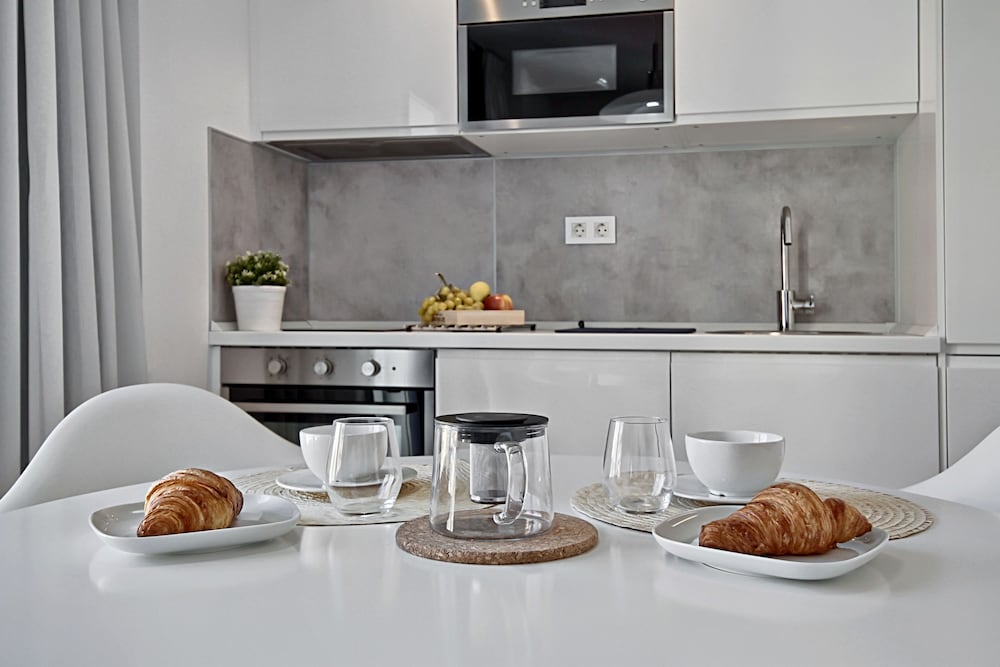 Comfort Apartment, 1 Bedroom, Partial Sea View photo 2