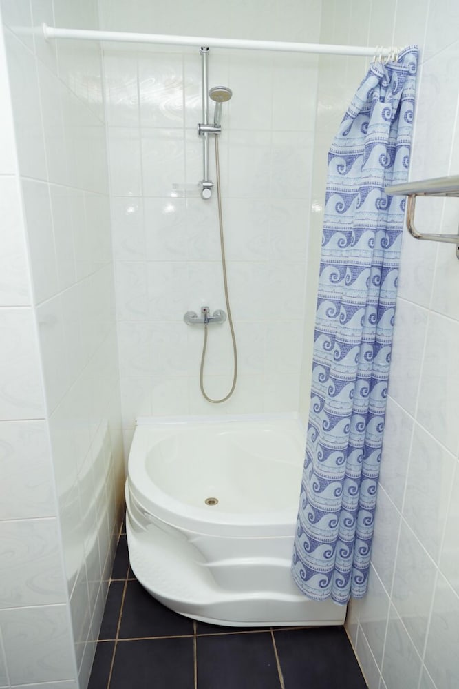 Standard Double or Twin Room photo 2