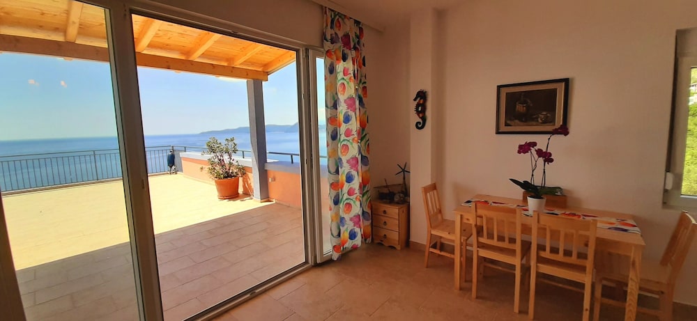 Panoramic Penthouse photo 3
