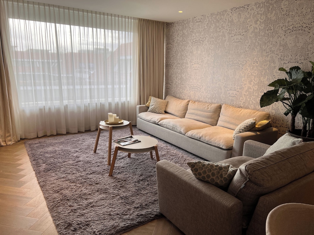 Royal Suite photo 2