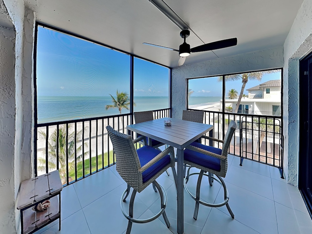 Condo (2 Bedrooms)