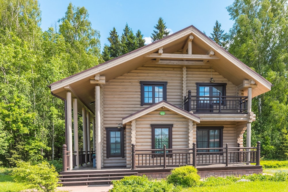 Guesthouse with 4 bedrooms