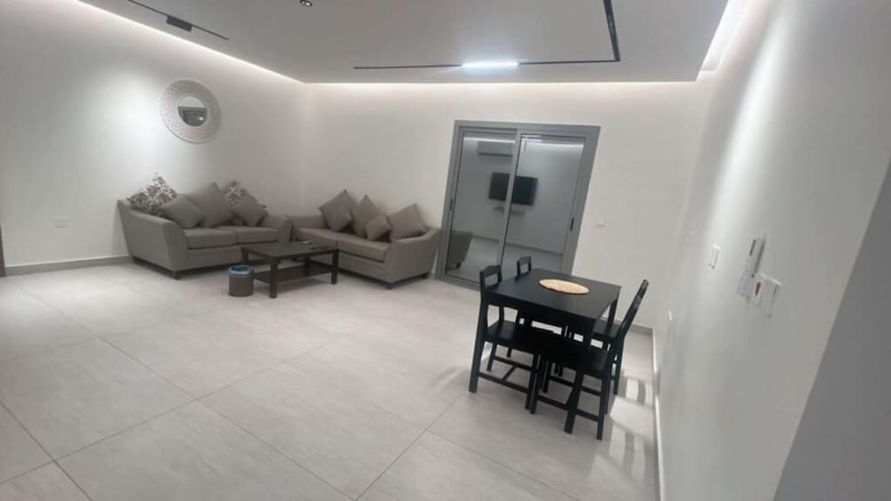 Junior Apartment, Balcony