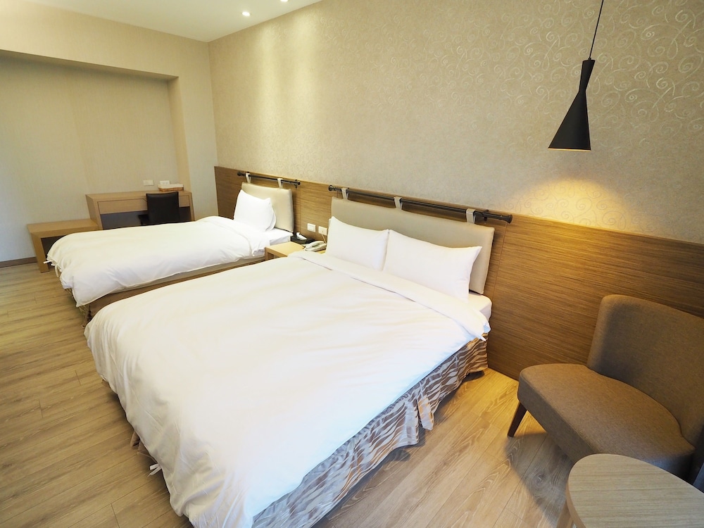 Elite Triple Room photo 2