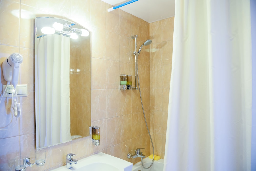 AMAKS Business Room with 1 Bedroom photo 3