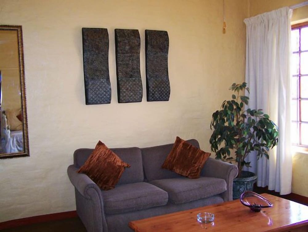Family Room photo 2