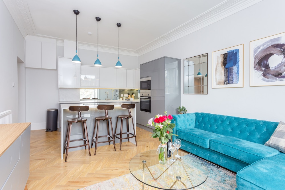 1 Bedroom Superior Double Apartment