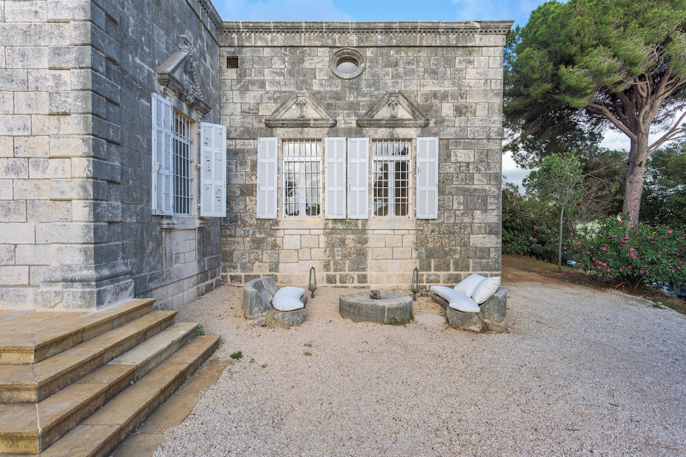 Villa, 4 Bedrooms, Private Pool, Courtyard View photo 3