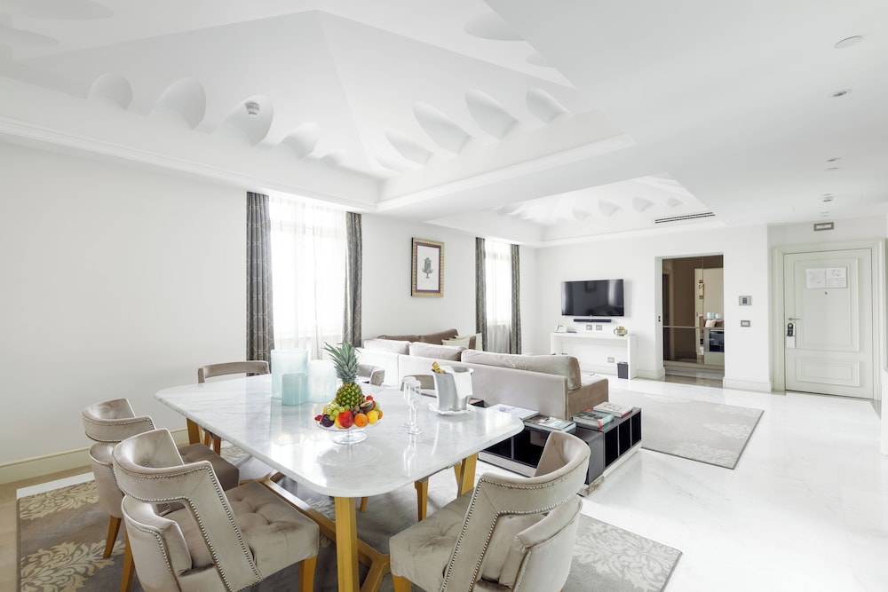 Suite (Basilio)