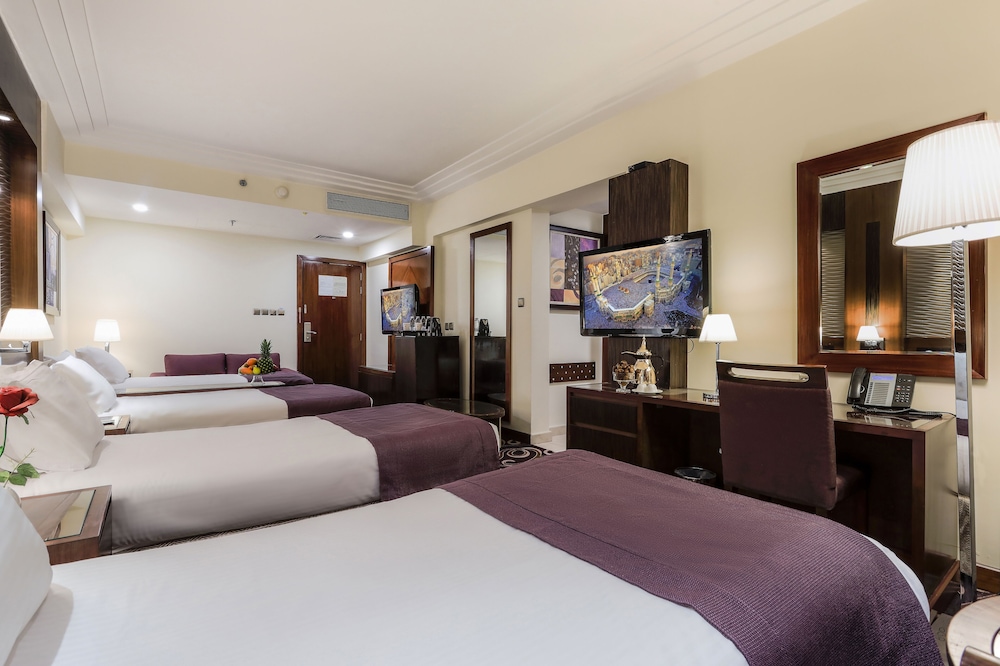 Quadruple Room - Photo 4