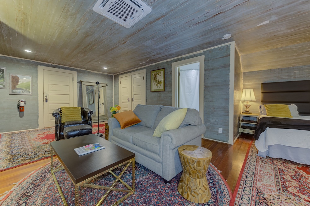 Studio Suite