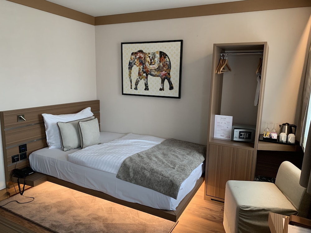 Comfort Room, 1 Twin Bed