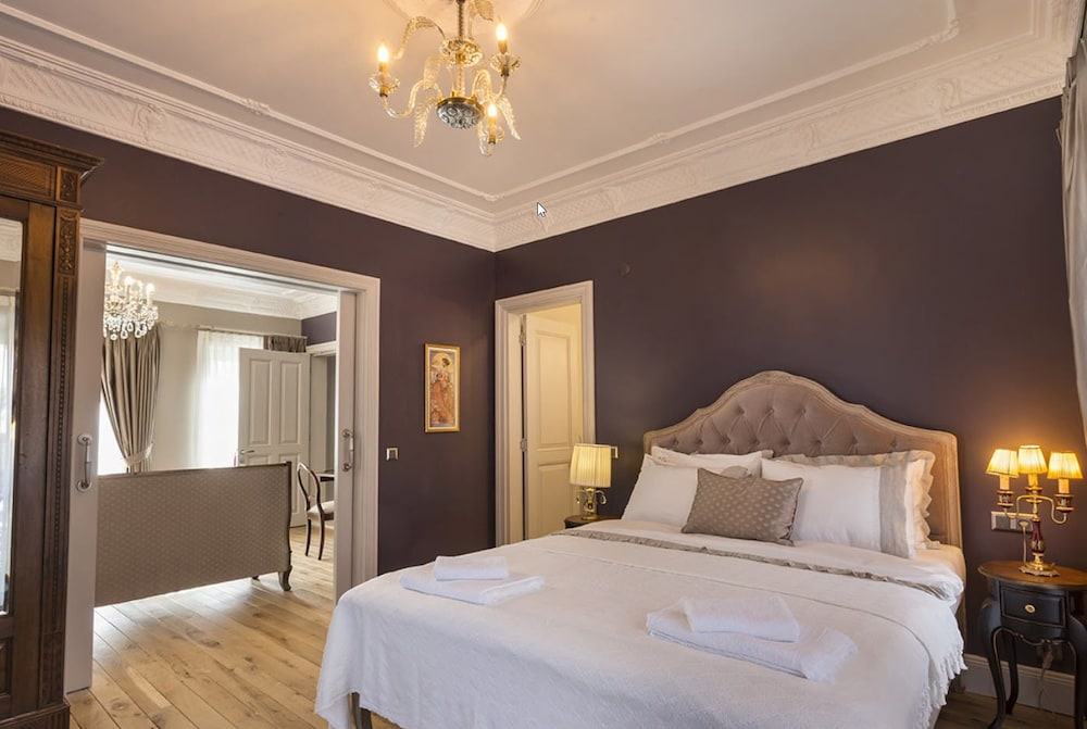 Suite photo 1