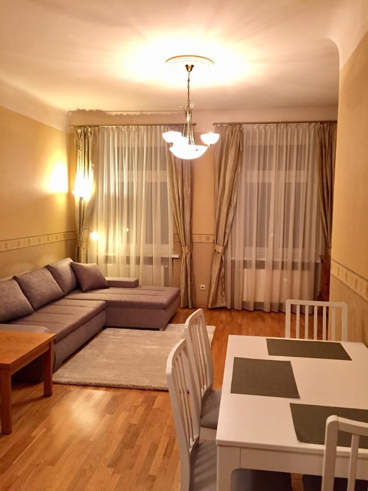 Dzirnavu Street Apartment in City Center (Address: Dzirnavu street 51) photo 3