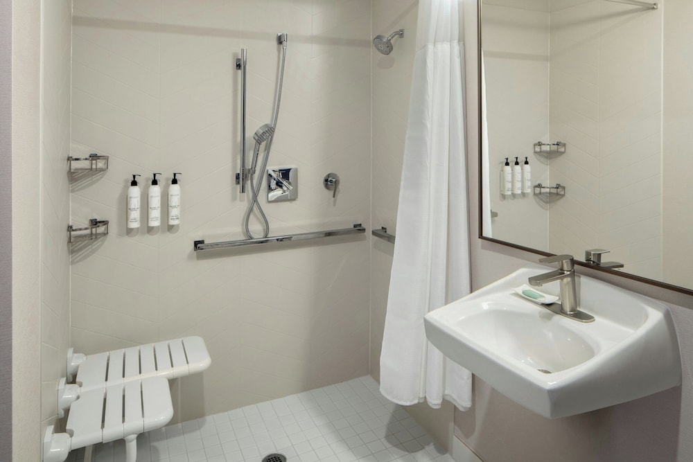 Studio Suite, 2 Double Beds - Photo 11