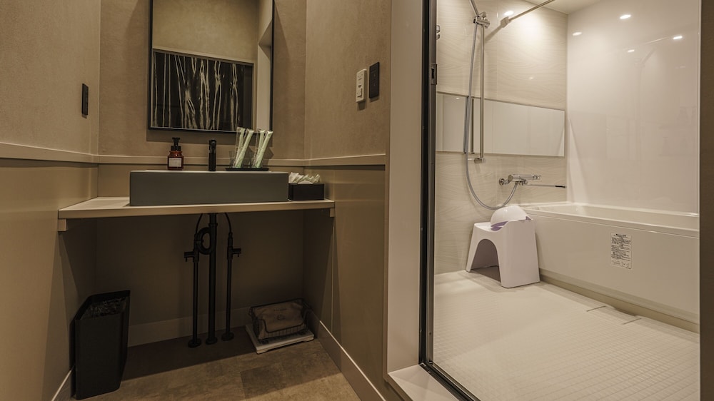 Aoka Condominium Suite - Photo 33