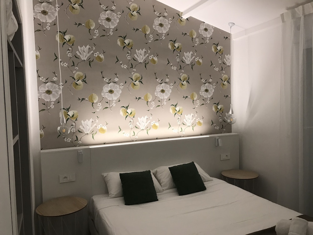 Comfort Terrace Room - Photo 11