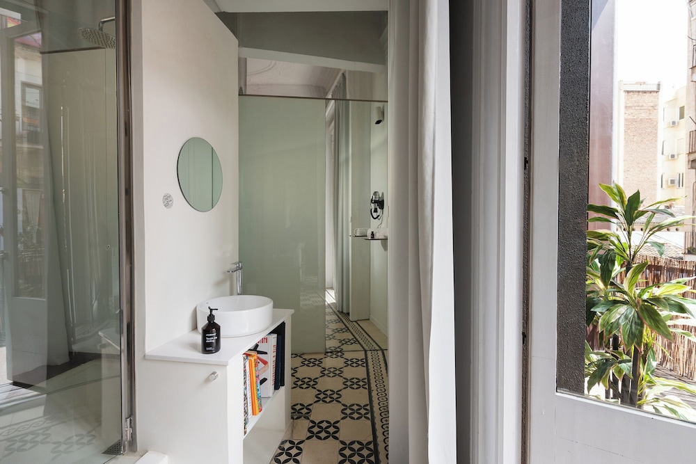 Deluxe Double Room, Balcony photo 2
