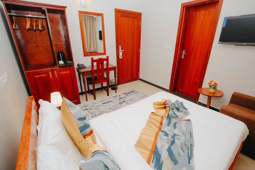 Superior Room - Photo 6