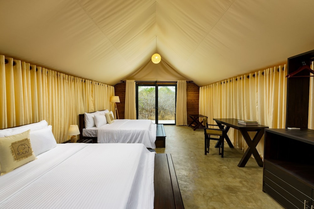 Royal Quadruple Room photo 3