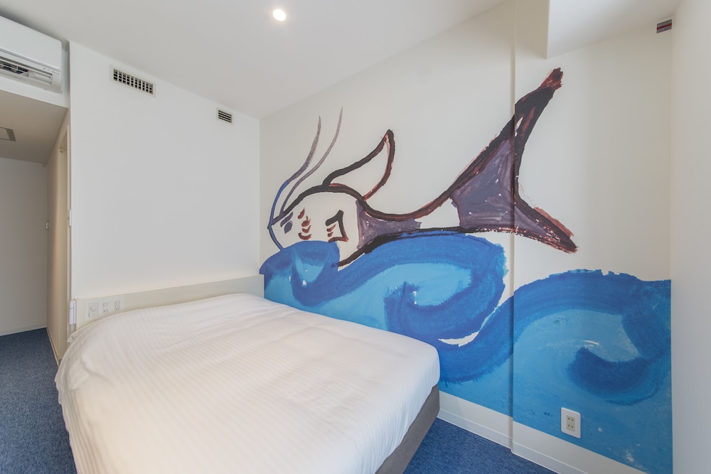 Double Room, Non Smoking - Photo 4