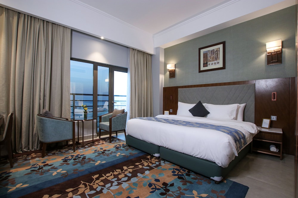 King Suite City View - Photo 1