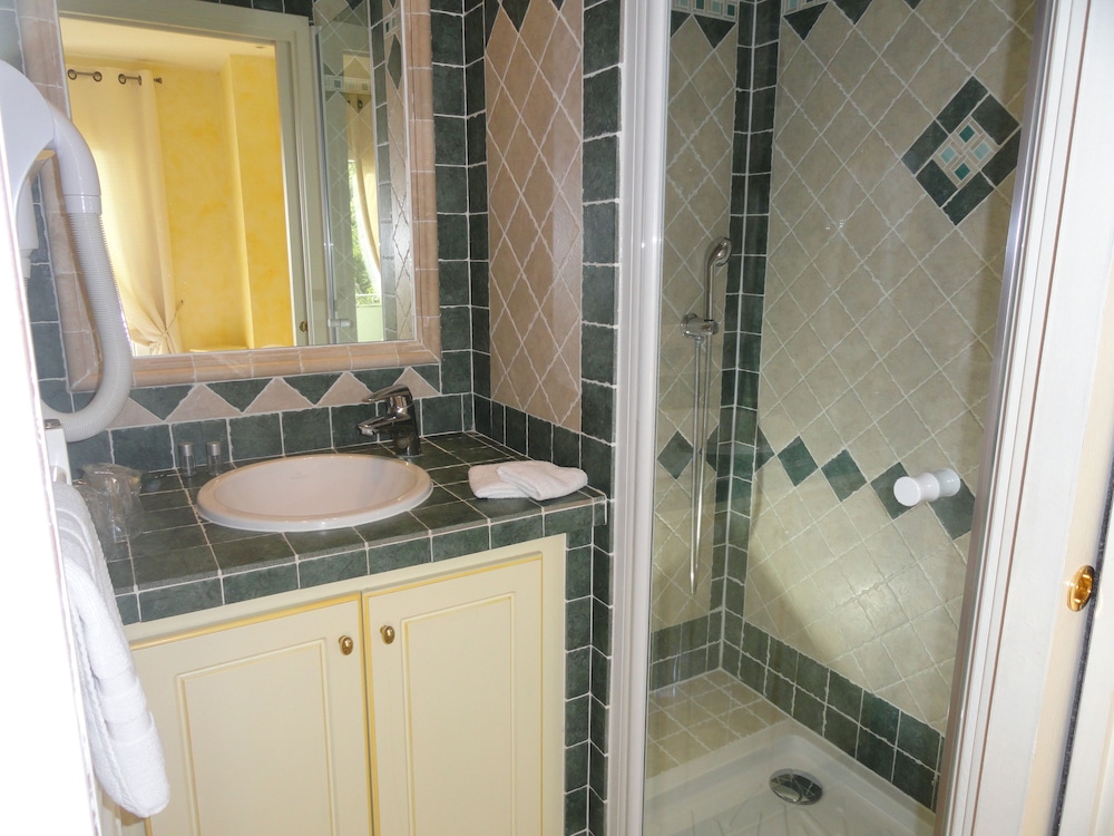 Double Room, 1 Queen Bed, Terrace, Garden View - Photo 3