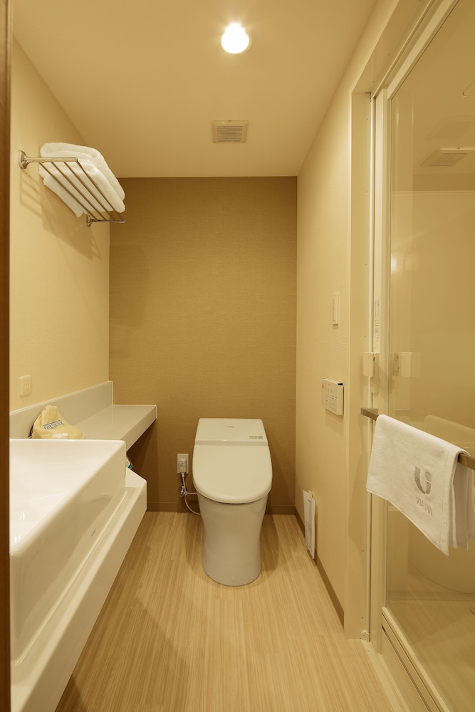 Twin Room, Non Smoking (18sqm): 1 Room for 1 Floor photo 2