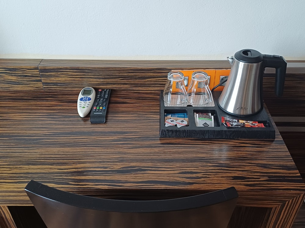 Design Double Room, City View (12th Floor) thumbnail 5
