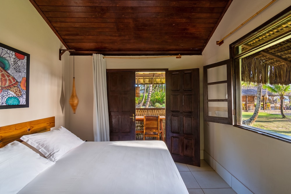 Premium Double Room Single Use, Beachfront photo 1