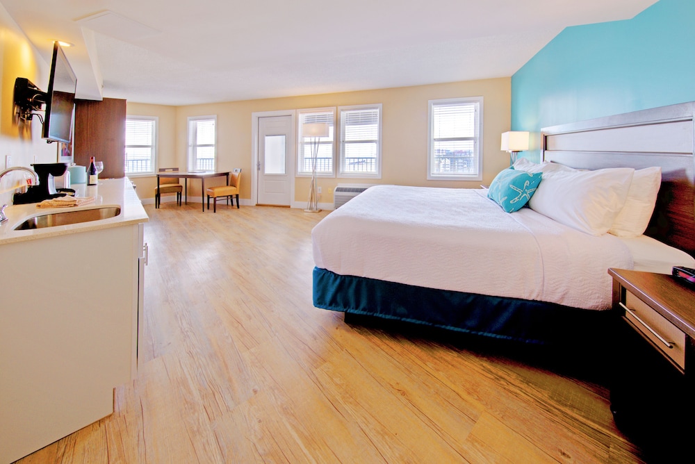 Captain's Suite photo 2