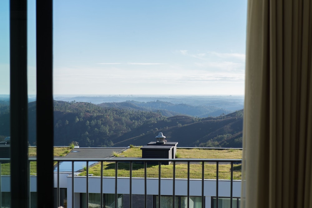 Panoramic Suite, Balcony - Photo 11