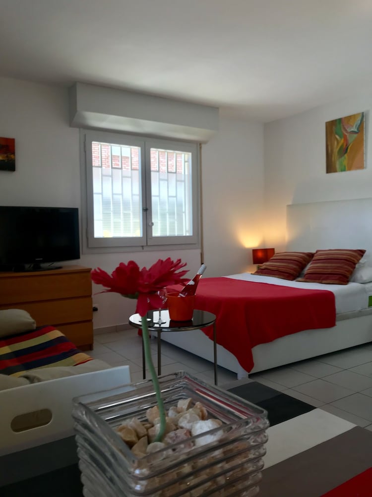 Estudio (2 adultos- Francesc Armengol)