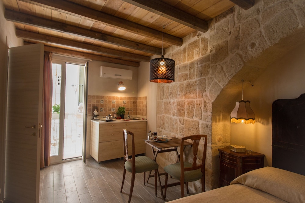 Romantic Apartment (Vico dell'Erba 8)