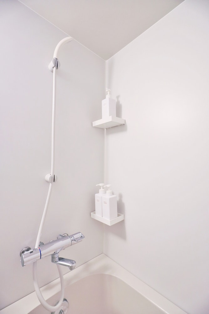 Studio with full kitchen and own bathroom photo 2