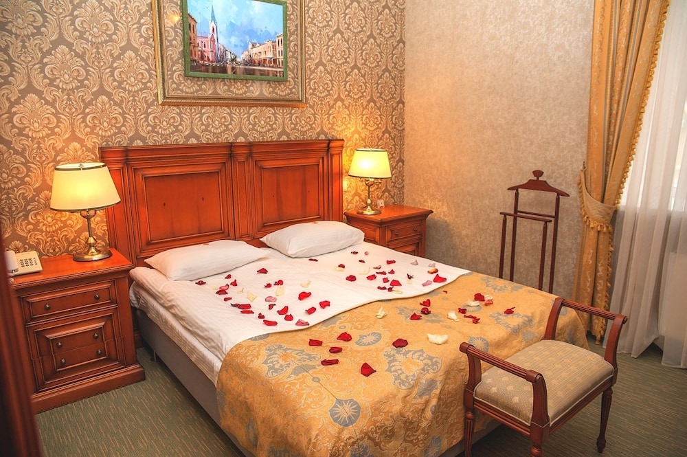 Superior Suite, 1 Bedroom (two rooms)