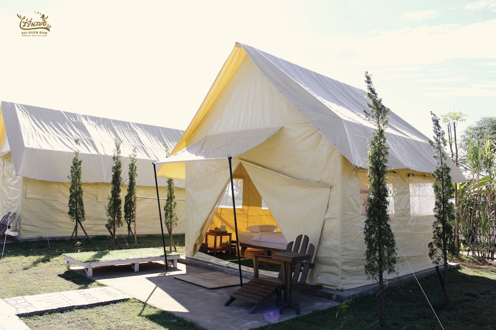 Standard Tent photo 2